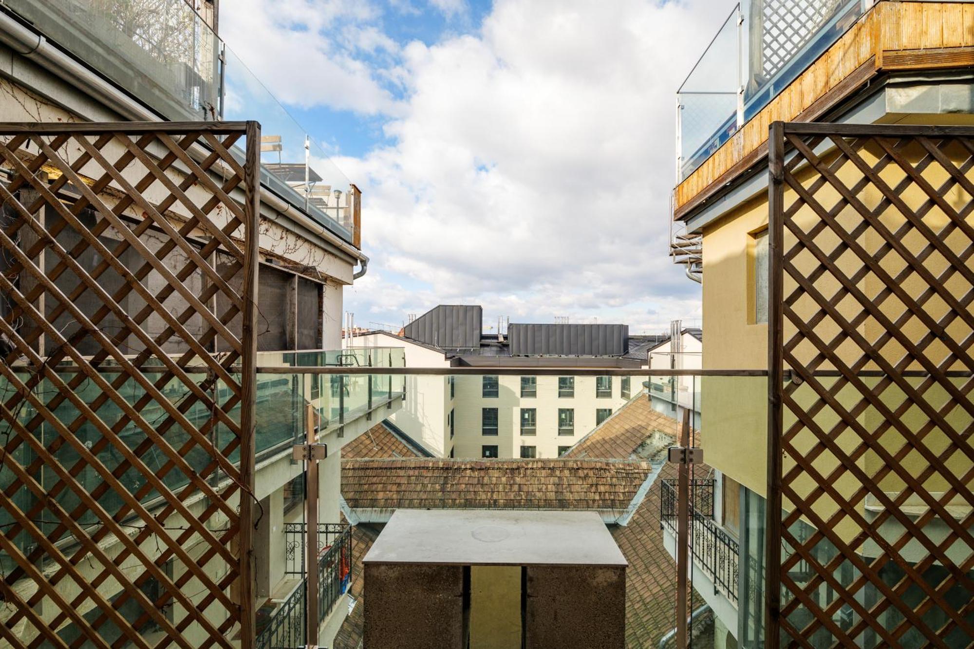 3Bedroom Triplex Rooftop Apartment Budapest Eksteriør bilde