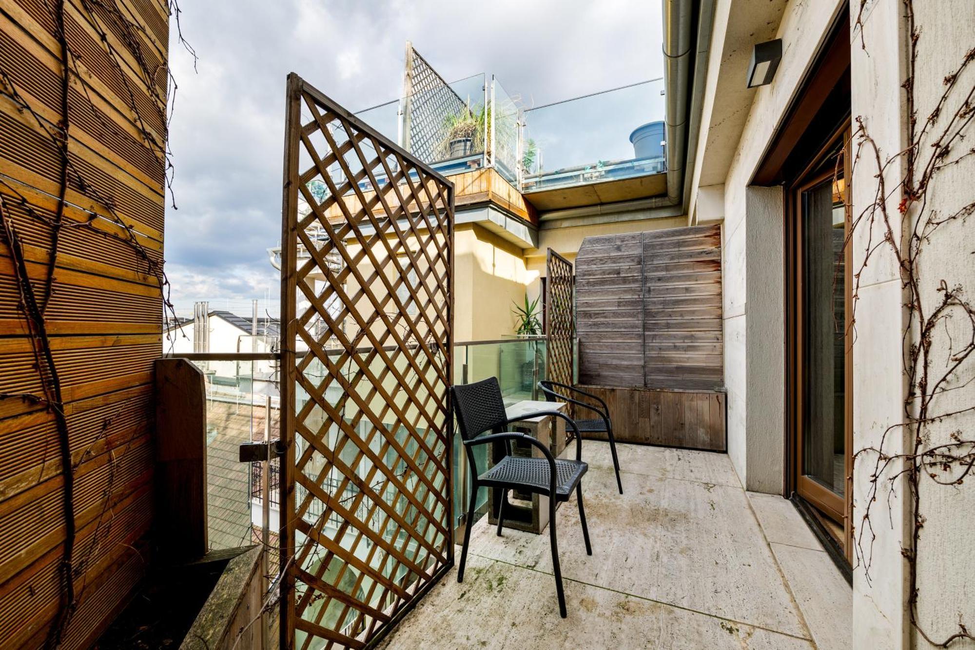 3Bedroom Triplex Rooftop Apartment Budapest Eksteriør bilde